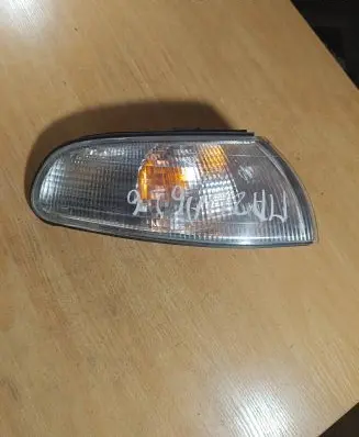 Mazda 626 Front indicator light 21061612