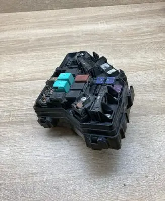 Honda CR-V Fuse module SWA0030
