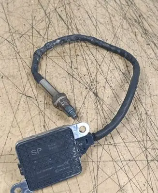Mercedes-Benz E W213 Lambda probe sensor 0009058011