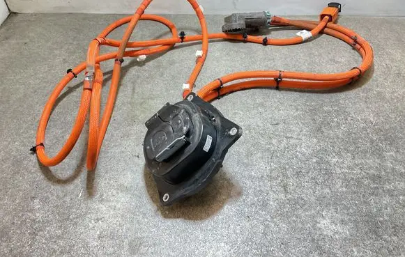 BMW i4 Electric car charging cable 5A0FBA6 P00675701AA