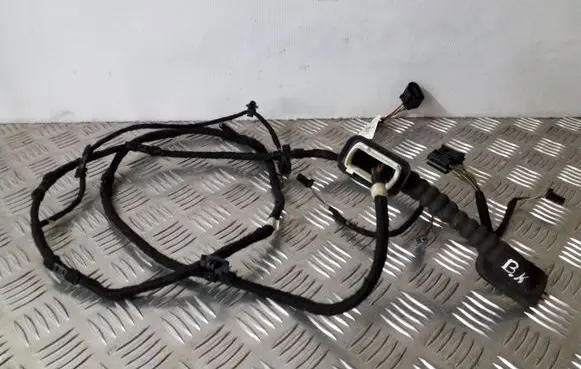 Volkswagen Touran II Tailgate/trunk wiring harness 1T2971147