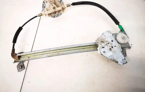 Mitsubishi Space Star Front door window regulator with motor 