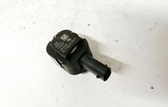 BMW 5 GT F07 Airbag deployment crash/impact sensor 6577922417801 65.779224178-01
