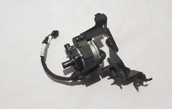 Renault Scenic E-Tech V Electric auxiliary coolant/water pump 215815MP1A