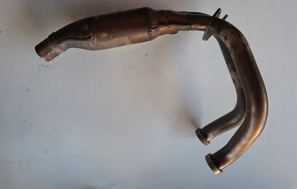BMW 2 Active Tourer U06 Exhaust manifold 8394361