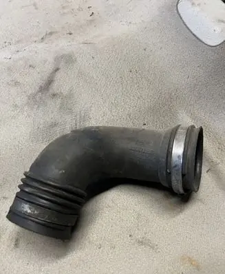 Renault Scenic II - Grand scenic II Air intake hose/pipe 8200201614