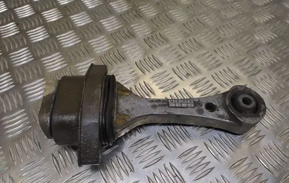 Seat Toledo II (1M) Engine mount bracket 1J0199851