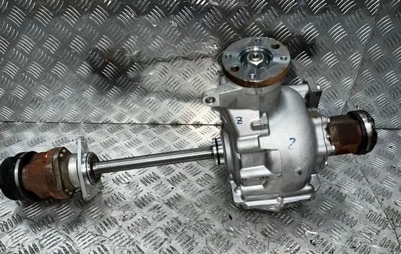 Infiniti Q60 Front differential 