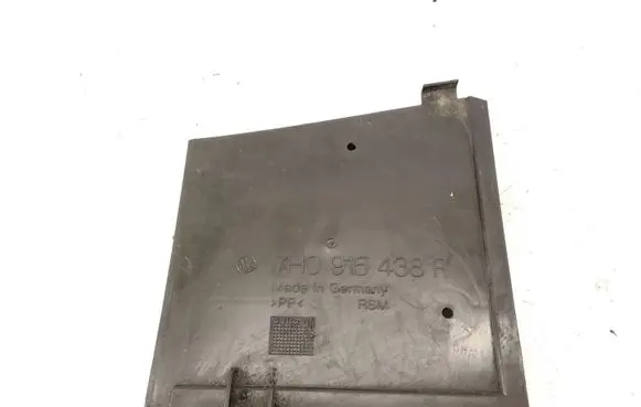 Volkswagen Transporter - Caravelle T6 Battery tray heat shield 7H0915438A