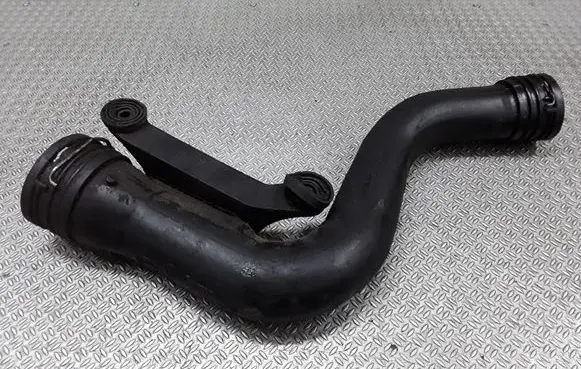 Volkswagen Golf IV Intercooler hose/pipe 1K0145762P