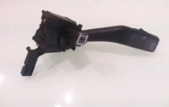 Volkswagen Golf V Wiper control stalk ANP80H023A 1K0953519