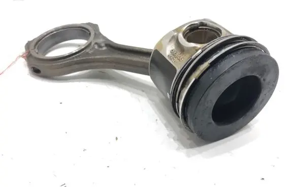 Audi A8 S8 D3 4E Piston with connecting rod BVN