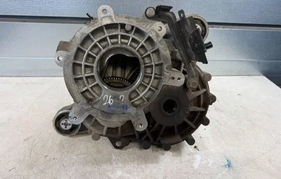 Peugeot 3008 I Rear differential 9677814680