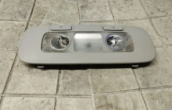Volkswagen PASSAT B6 Rear seat light 3C0947291C