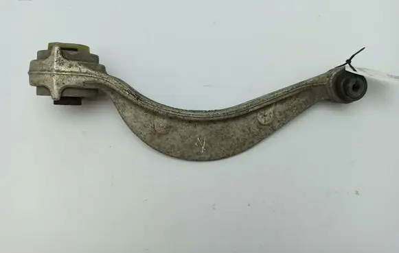 Jaguar F-Pace Front lower control arm/wishbone HK833C256 L2L7A