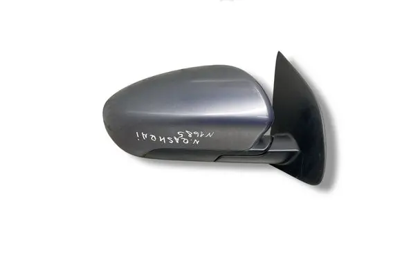 Nissan Qashqai Front door electric wing mirror E11026202 E11036202