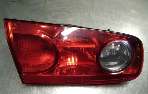 Renault Laguna II Tailgate rear/tail lights B74PH2REN