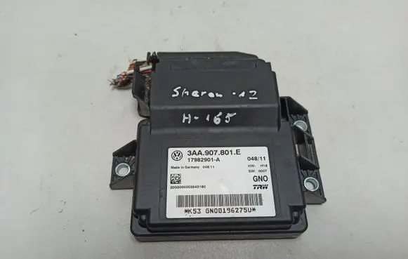 Volkswagen Sharan Hand brake control module 3AA907801E 17982901A