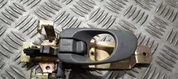 KIA Carnival Rear door interior handle