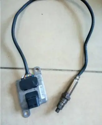 BMW 3 E92 E93 Lambda probe sensor 7587129 758712904 NE68785