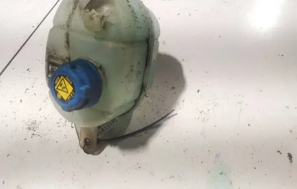 Fiat Fiorino Coolant expansion tank/reservoir 