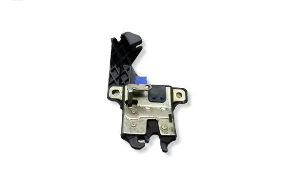 Audi A4 S4 B6 8E 8H Tailgate/trunk/boot lock/catch/latch 8E5827505B