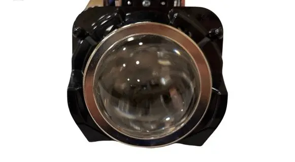 Toyota Avensis T270 Headlight/headlamp bulb W0833