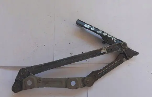 Lexus GS 300 350 430 450H Tailgate/trunk/boot hinge Uug78999