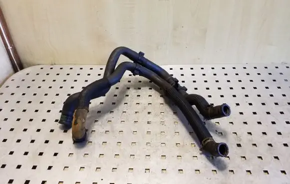 Renault Trafic II (X83) Engine coolant pipe/hose