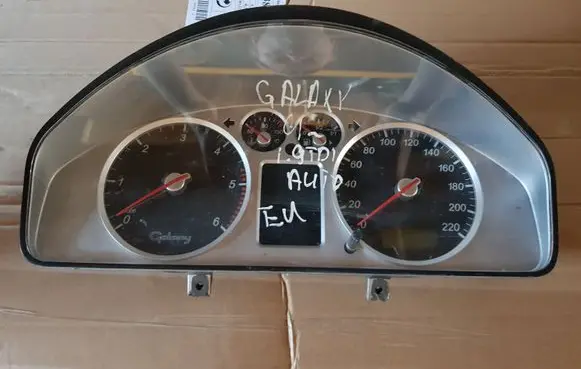 Ford Galaxy Speedometer (instrument cluster) 7M5920820K