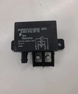 Mercedes-Benz A W169 Other relay A0035422619