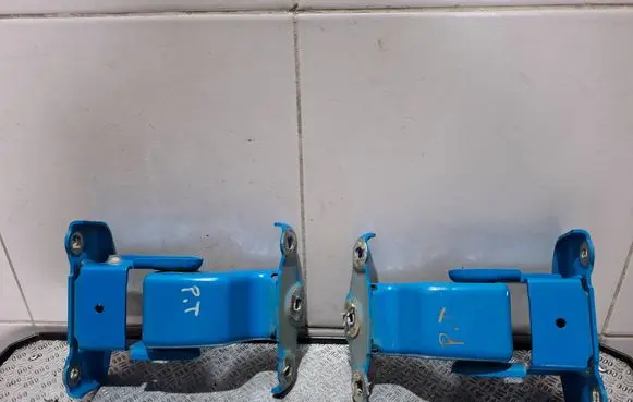 Renault Trafic II (X83) Rear door hinge set 