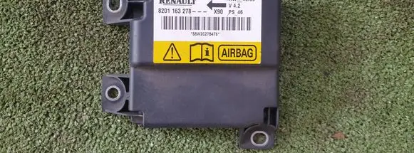 Dacia Sandero Airbag control unit/module 8201163278