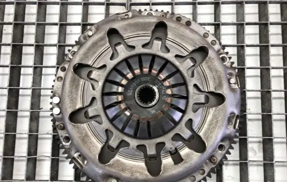 Toyota Yaris Clutch set kit 119012610