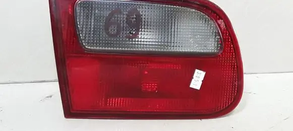 Tailgate rear/tail lights