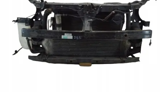 Nissan Qashqai Front piece kit 