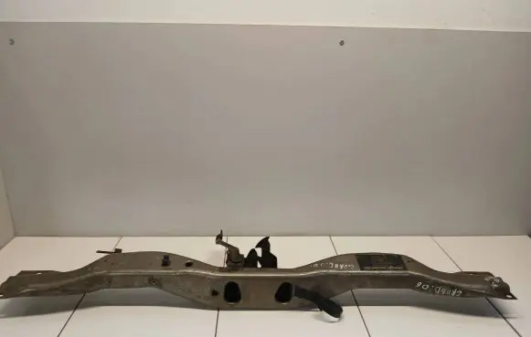 Chrysler Voyager Top upper radiator support slam panel