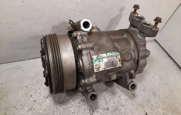 Renault Kangoo I Air conditioning (A/C) compressor (pump) SD6V12 8200037058 04993706662