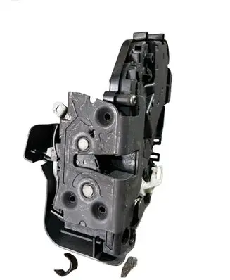 Volvo V70 Rear door lock 31253676