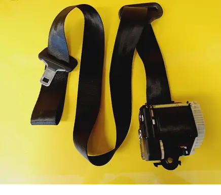 Citroen C2 Front seatbelt 0402068 65584