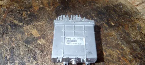Audi A4 S4 B5 8D Engine control unit/module 028906021BD 0281001438