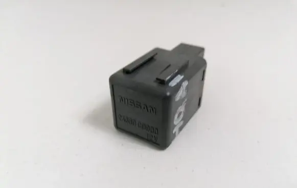 Nissan Pathfinder R51 Other relay 24330C9900