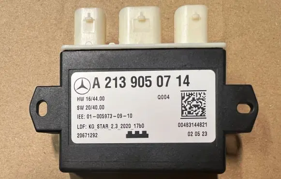 Mercedes-Benz GLE W167 Trunk lid opening control unit A2139050714