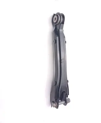 Mercedes-Benz C W205 Rear control arm A2043500229