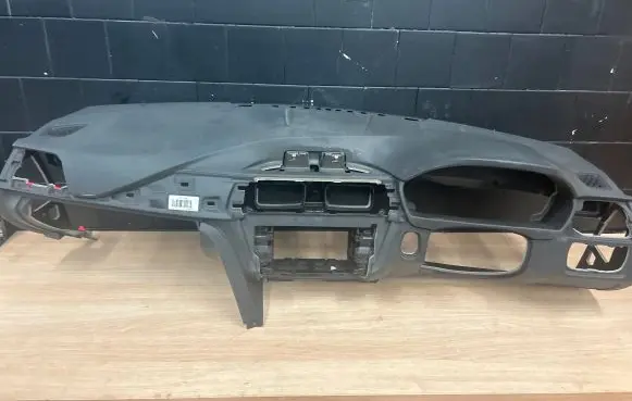 BMW 3 F30 F35 F31 Dashboard 9218491 58412