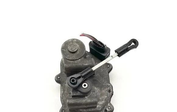 Audi A6 Allroad C6 Intake manifold valve actuator/motor 059129086L 1019809S06 A2C53289031