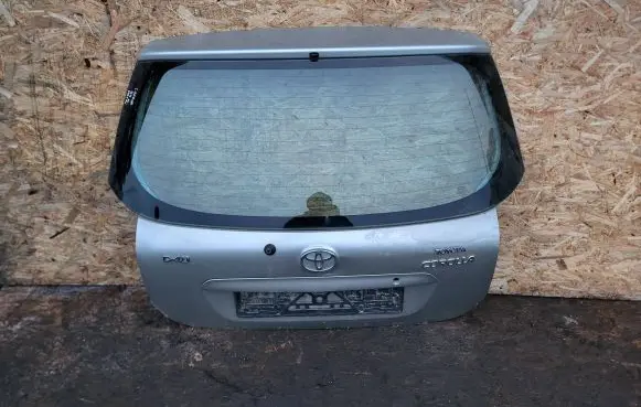 Toyota Corolla E120 E130 Tailgate/trunk/boot lid 