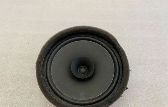 Mitsubishi Outlander Front door speaker 8720A166