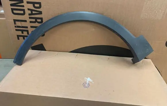 KIA Sorento Front arch trim 87711C5000