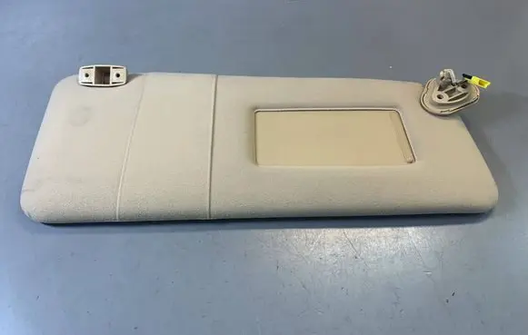 BMW 7 E38 Sun visor 8174724 51168174724